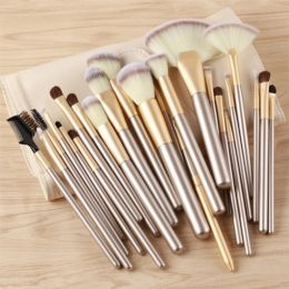 Full Set Of Super Soft Eye Shadow Brush High End Animal Hair Makeup Brush Set (Option: Champagne Gold Storage bag)